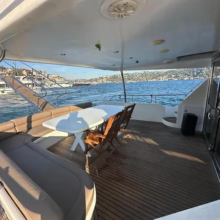 Rotavira Yat Kiralama Platformu Botel *